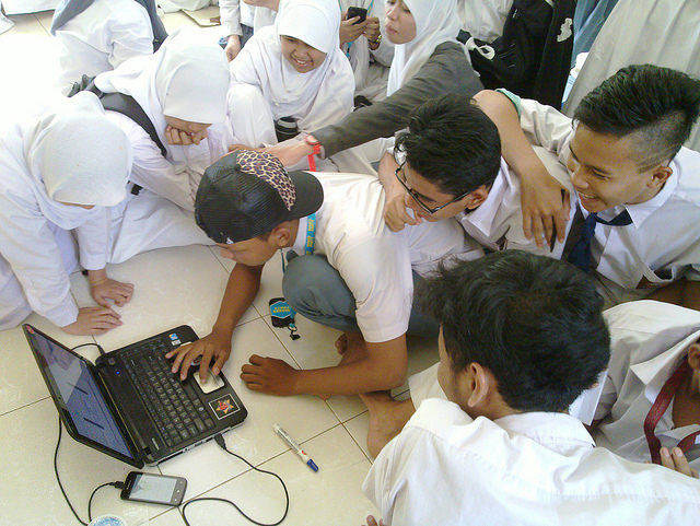 Learning in teams in Bekasi